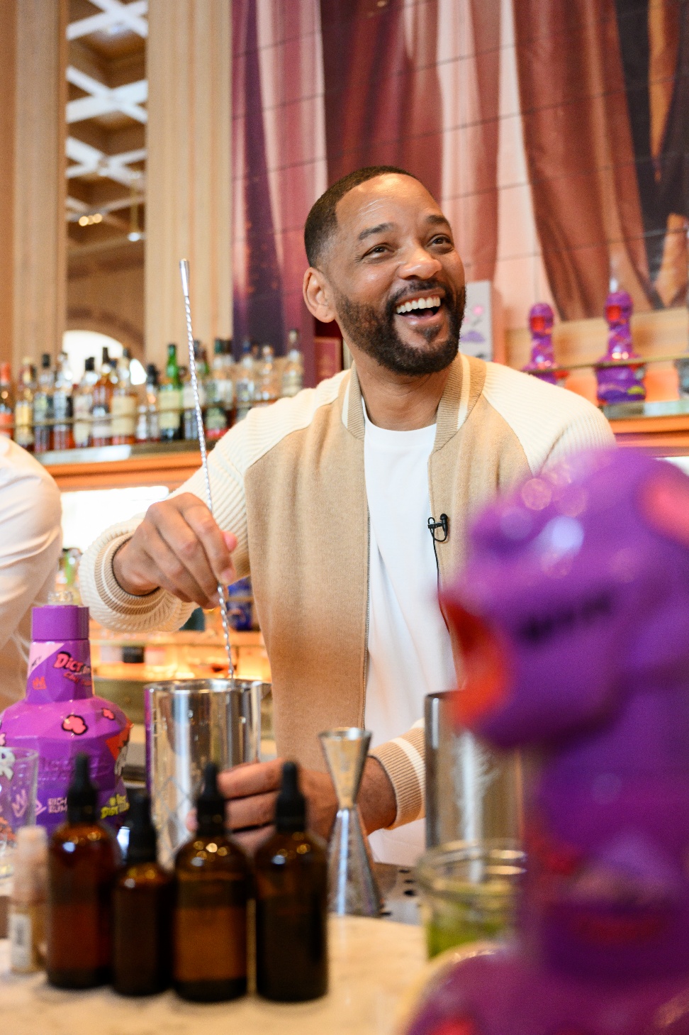Dictador 委任 Will Smith 為全球藝術總監，為此奢華冧酒品牌開創宏大的新篇章